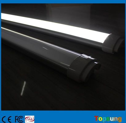 Alta calidad de aleación de aluminio con cubierta de PC resistente al agua ip65 5f 60w tri-proof luz lineal LED para oficina