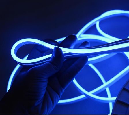 Mini lado que emite silicona resistente al agua exterior 12v LED neón flexible de la tira de iluminación 6mm azul