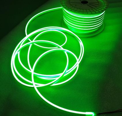 Tamaño más pequeño 6x12mm Smd2835 Silicona LED Strip verde neonflex